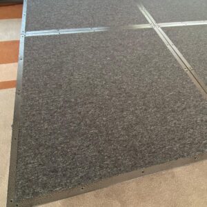 Pedana modulare pieghevole pronta all'uso